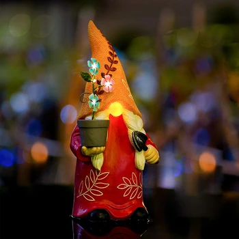 Мультяшная лампа на солнечной батарее из смолы, Статуя садового Гнома, уличный фонарь, Солнечный декоративный светильник, праздничный реквизит для праздничных украшений фестиваля